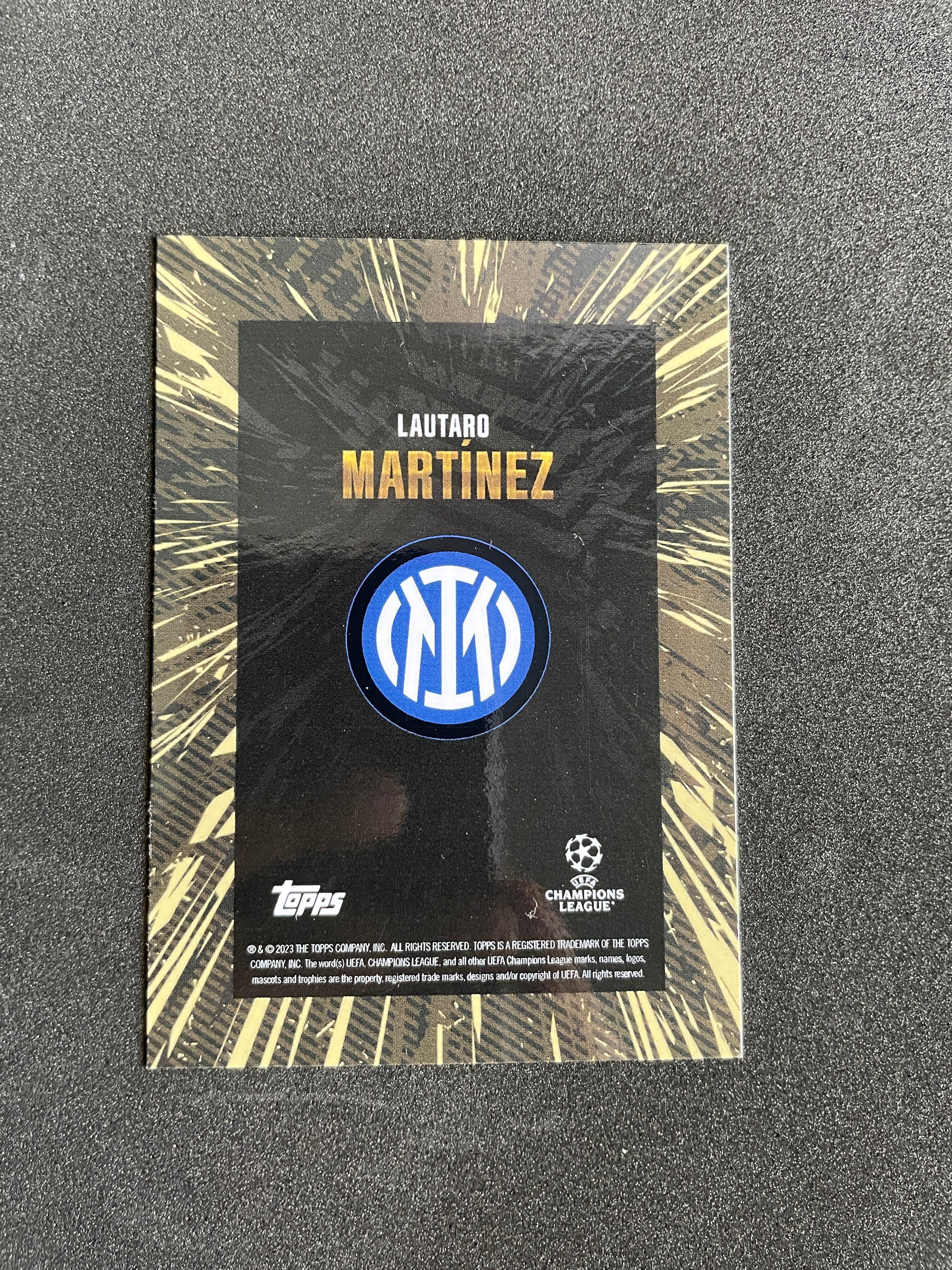 2023-24 Topps UEFA Club Competitions Lautaro Martinez Gold X Whip Card