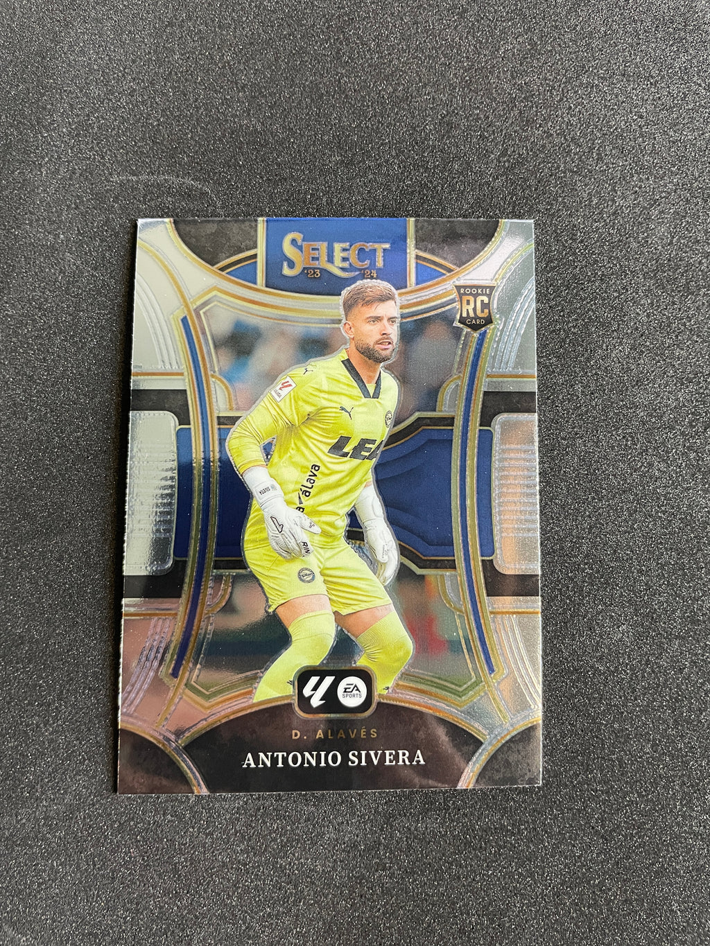2023-24 Panini Select La Liga Antonio Sivera #129 Mezzanine Card